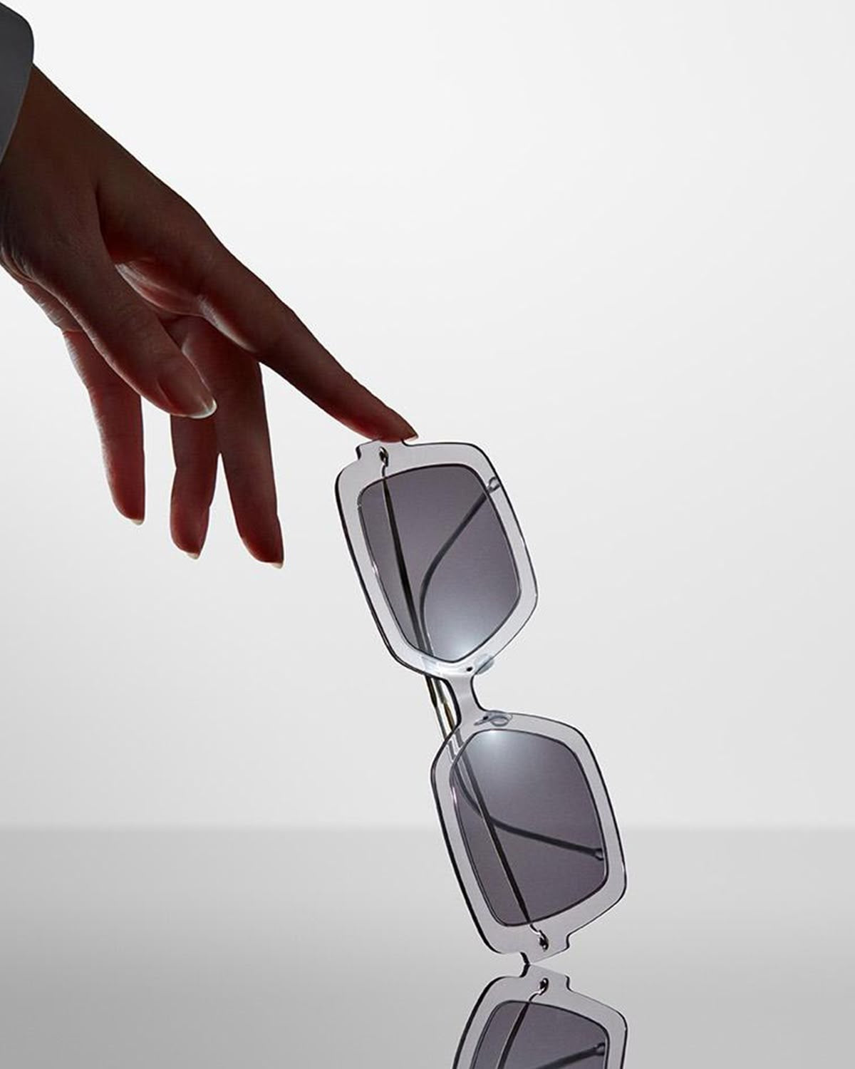 SUNGLASSES